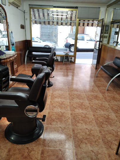 Peluquería Fernando | Peluquería en Santa María del Águila / Almería
