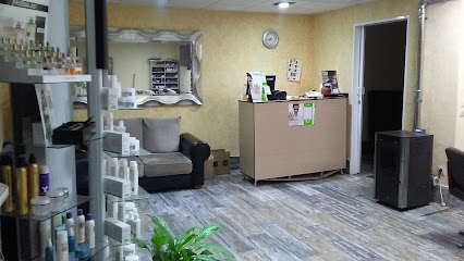 Peluqueria y Belleza Maleni | Peluquería en La Alberca / 