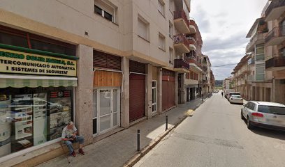 Creyes Nails | Salón de Uñas y Manicura en Olesa de Montserrat