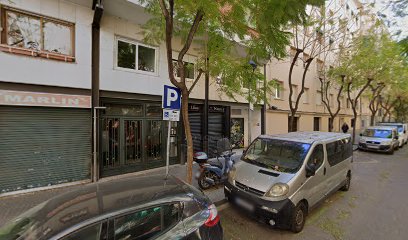 J.Jireh Nails | Salón de Uñas y Manicura en Barcelona