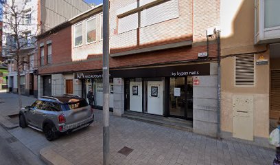 KPX Nails ACADEMY & SHOP | Salón de Uñas y Manicura en Terrassa
