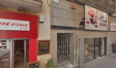 Nail Center | Salón de Uñas y Manicura en Reus