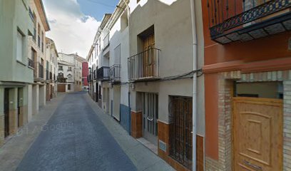 Julia Estela Santamaría Lillo | Peluqueria en Muro de Alcoy / Alicante