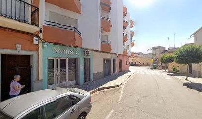 PELUQUERIA y BELLEZA NINES | Peluqueria en Don Benito / Badajoz