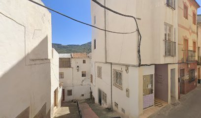 Peluquería Espejo Mágico | Peluqueria en Los Villares / Jaén