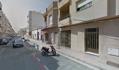 PINTOR y HARO SLL. | Peluqueria en Garrucha / Almería