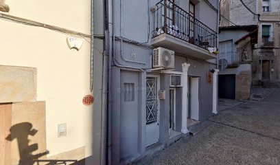 M. Sanes Espàrrach | Peluqueria en Olot / Girona