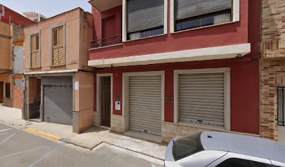 Cari | Centro de Estética en Silla