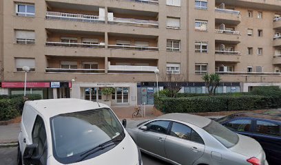 Estética Lliri | Peluquería en Sevilla / 