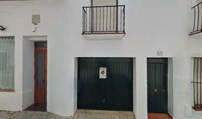 Natalia Rodriguez | Peluquería en Higuera de la Sierra / 