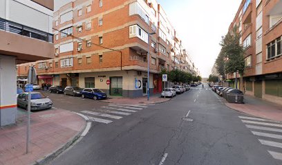 PELUQUERIA QUELSA. RAQUEL ORTIZ | Peluquería en Almería / Almería