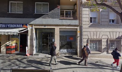 Esmaltado Semipermanente Manos | Peluquería en Barcelona / 
