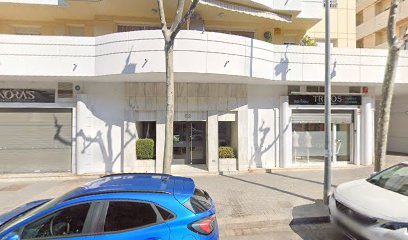 Noras Centro de Estética | Peluquería en Badalona / 