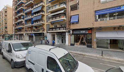 Centro de Peluquería y Belleza Carmina y Lucía | Peluquería en Valencia / Valencia