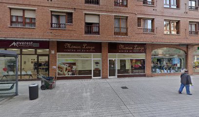 Mónica Lanza | Peluquería en Gijón / 
