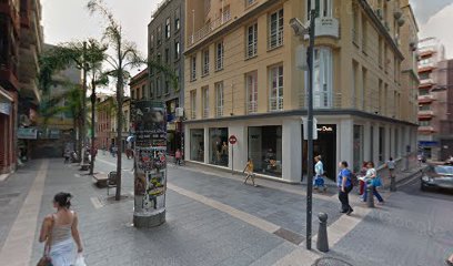 Monroe | Peluquería en Santa Cruz de Tenerife / 