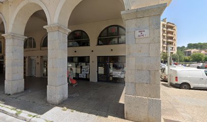 Especialitzal | Manicura i Pedicura | Salón de Manicura y Uñas en Girona / 