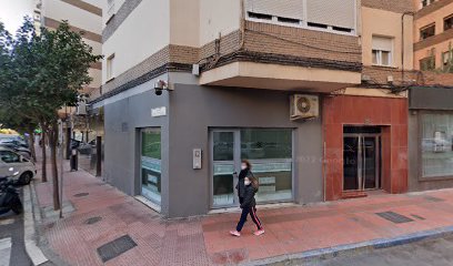 Clínica Medicina Estética-Dolor | Peluquería en Almería / 