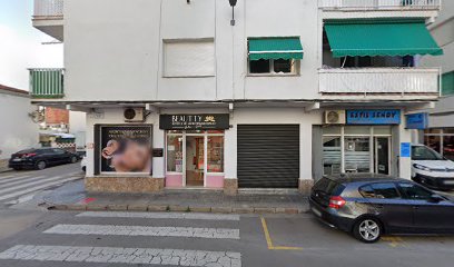 BEAUTTY | Peluquería en Blanes / 