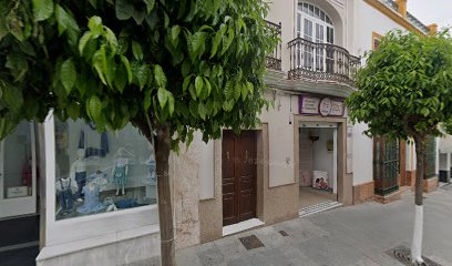 Aixa | Peluquería en Las Cabezas de San Juan / 