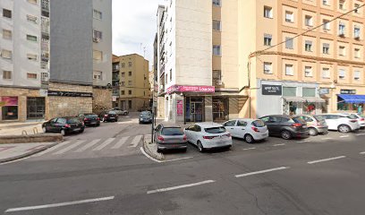 Lourdes | Peluquería en Cáceres / 