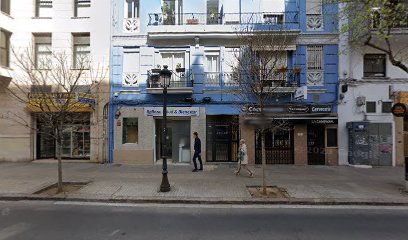 DHARMA AESTHETIC | Peluquería en Valencia / 