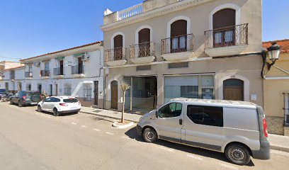 MARIA Belén | Peluquería en Puebla de la Calzada / 