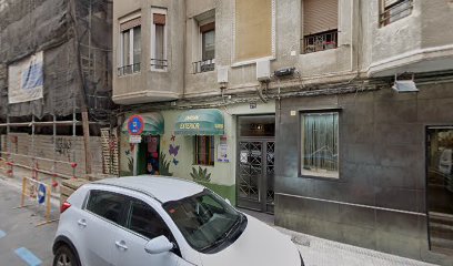 IVAN LAPEÑA ESTILISTA | Peluquería en Zaragoza / Zaragoza