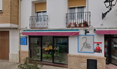 Estética Luzma | Peluquería en Las Pedroneras / 