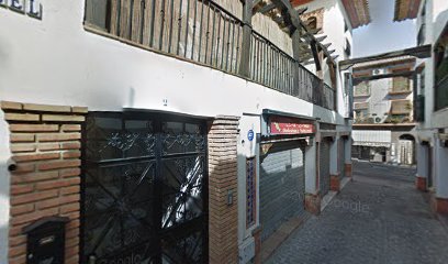 Peluquería Stella de Luna | Peluquería en La Zubia / Granada
