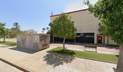 Liliana | Salón de Manicura y Uñas en Los Alcazares / 