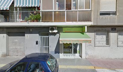 Maria Jesus | Centro de Estética y Belleza | Salón de Manicura y Uñas en Villajoyosa / 