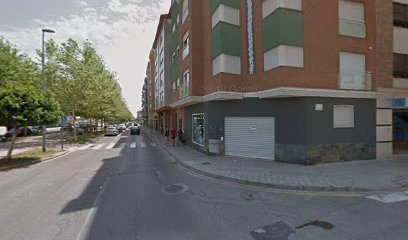 Este | Peluquería en Onda / 